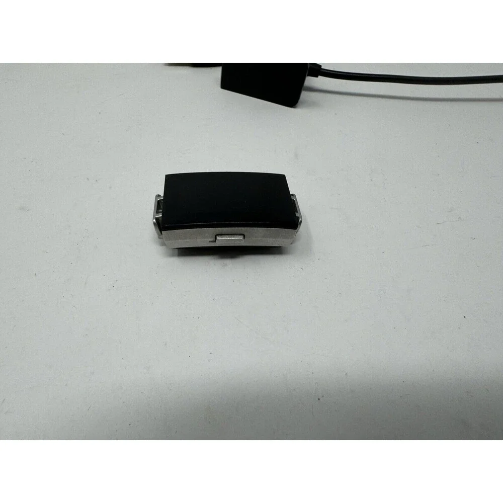 Fitbit Charge 2 Fitness w/ 5 wrist bands & charger